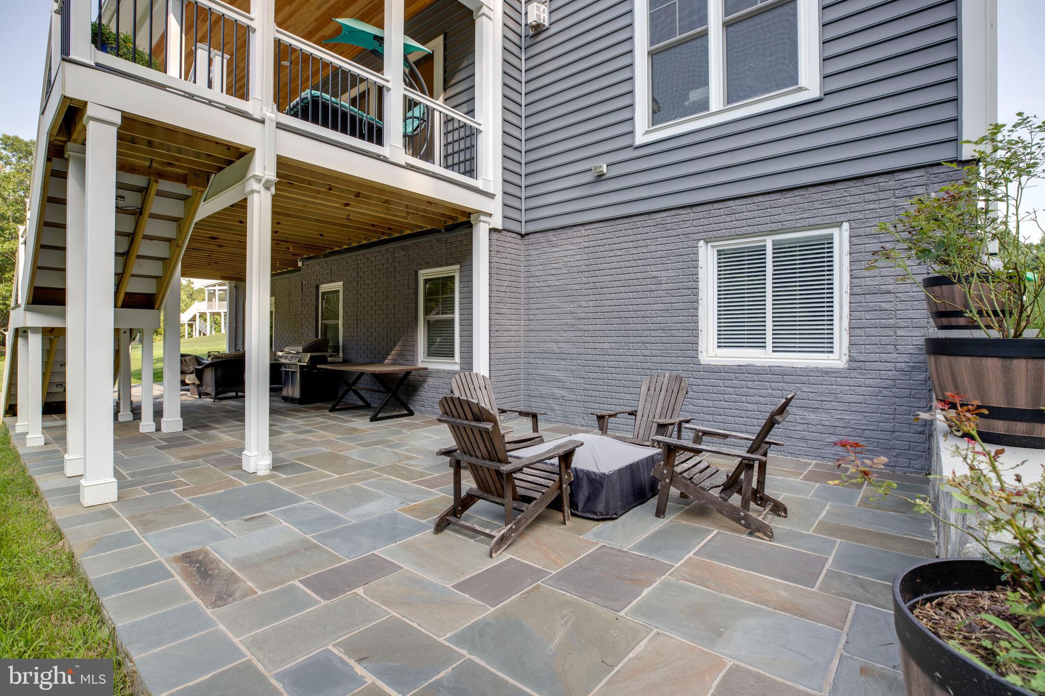 LAYTONSVILLE - Residential