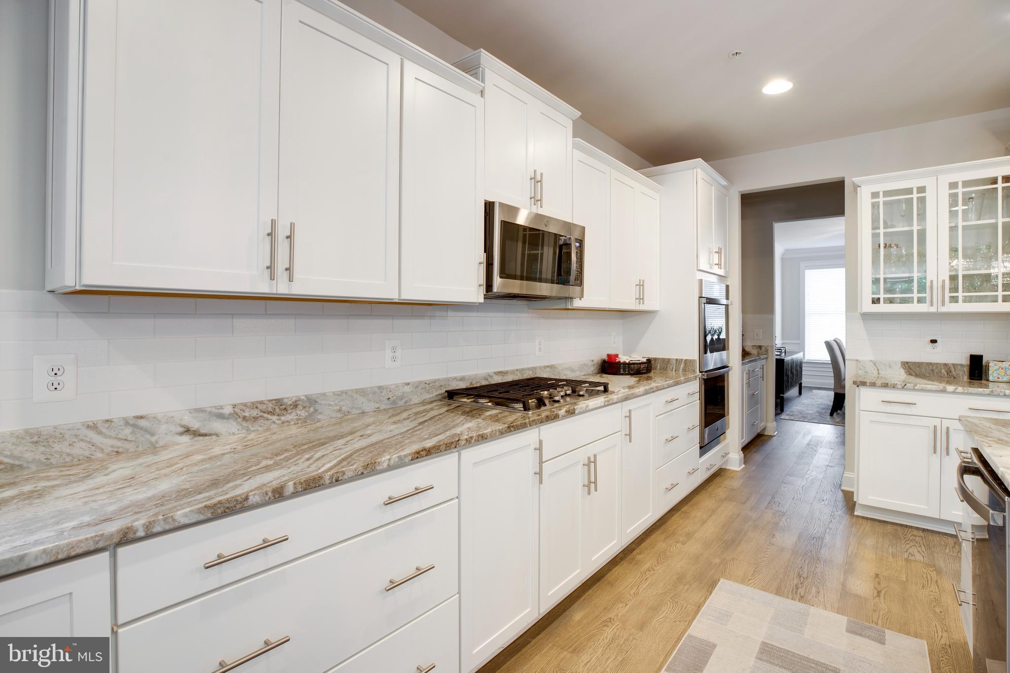 LAYTONSVILLE - Residential