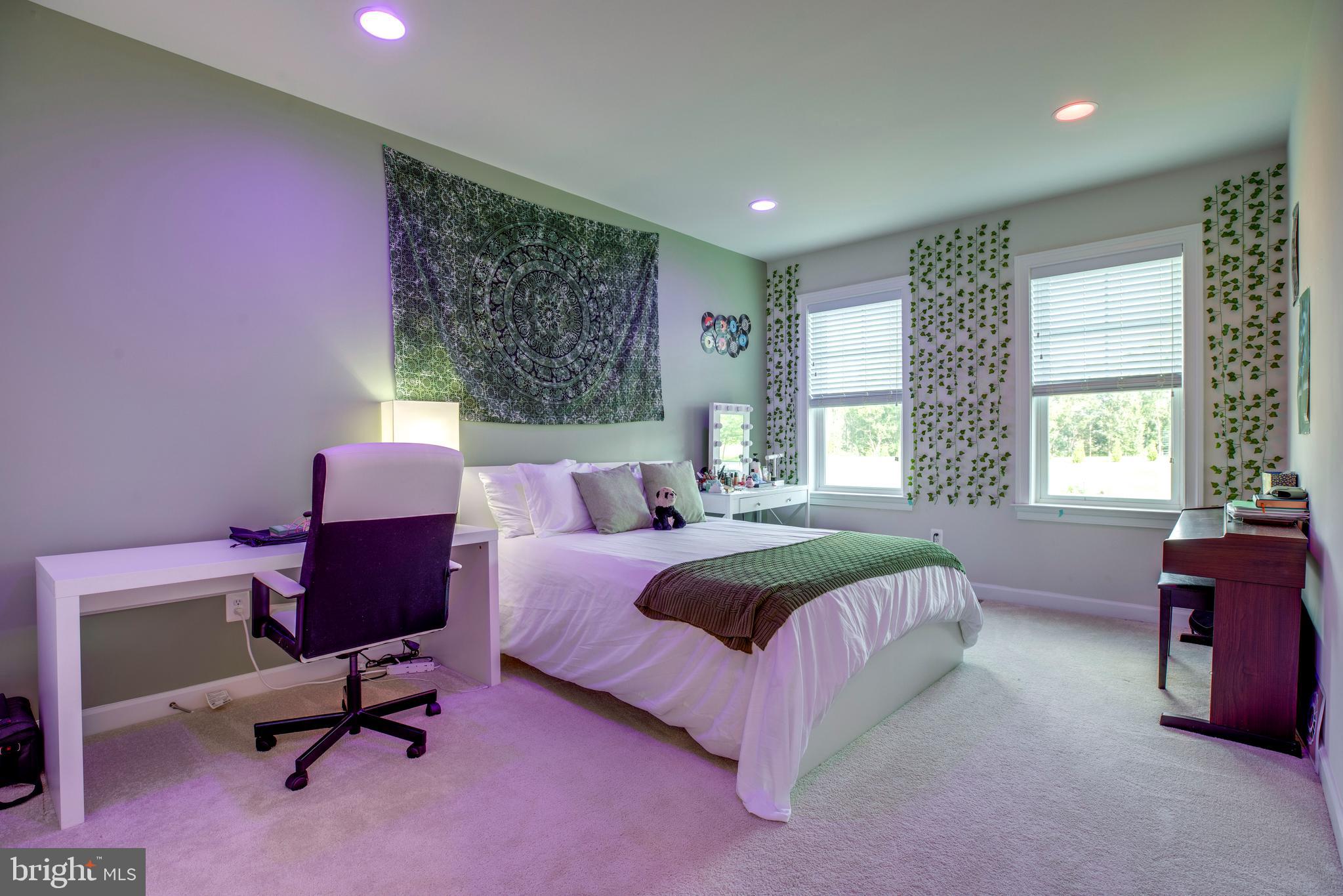 LAYTONSVILLE - Residential