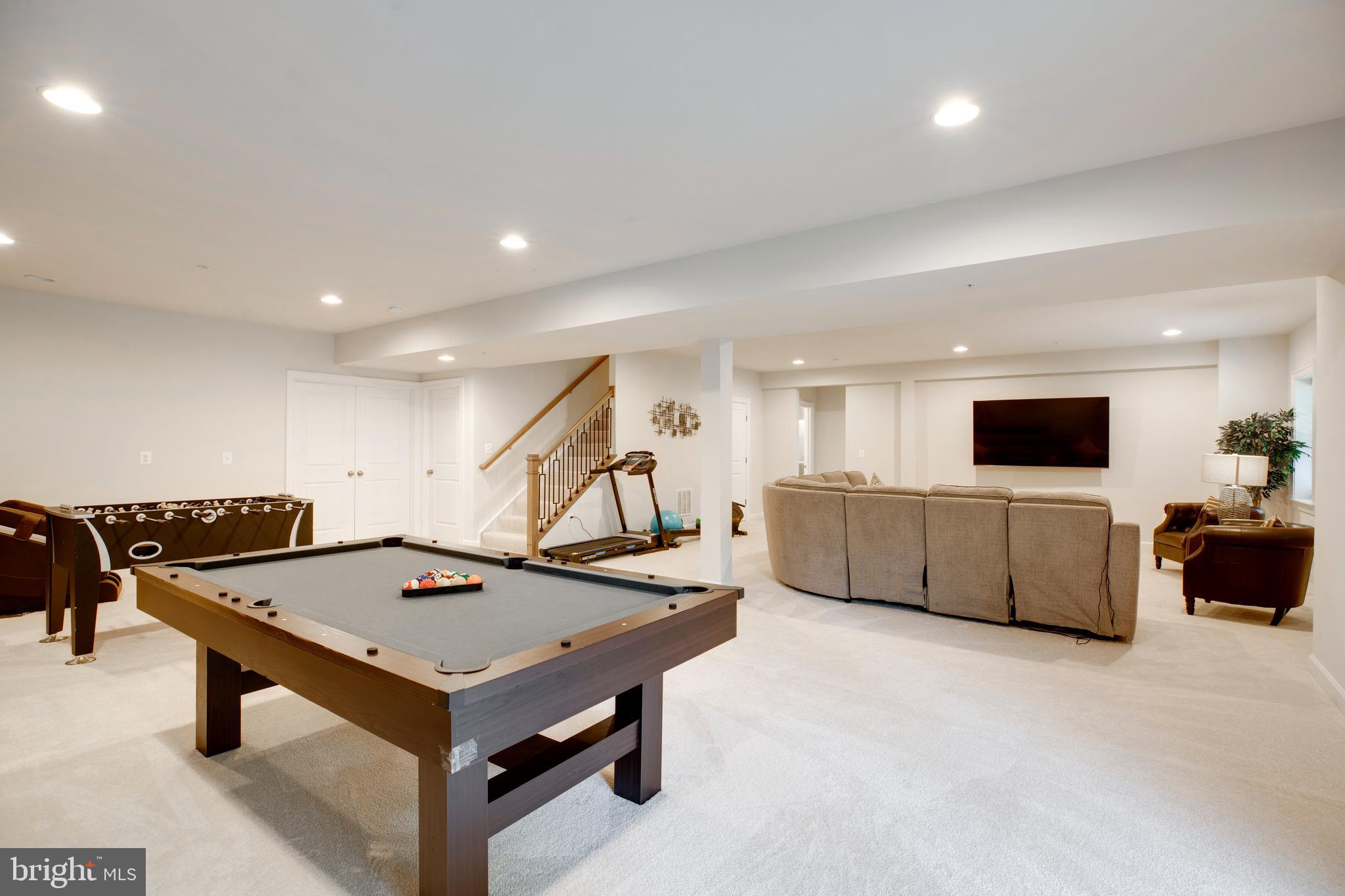 LAYTONSVILLE - Residential