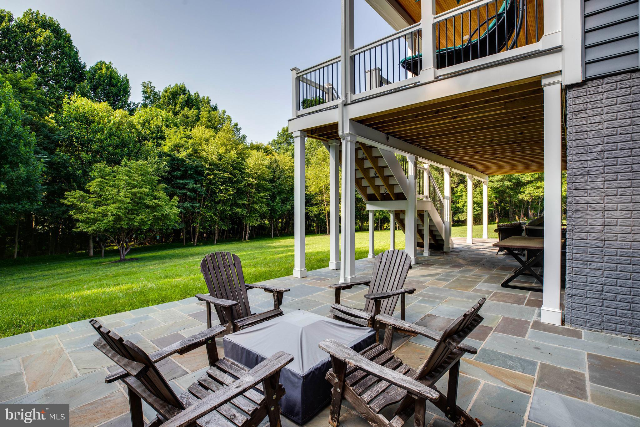 LAYTONSVILLE - Residential