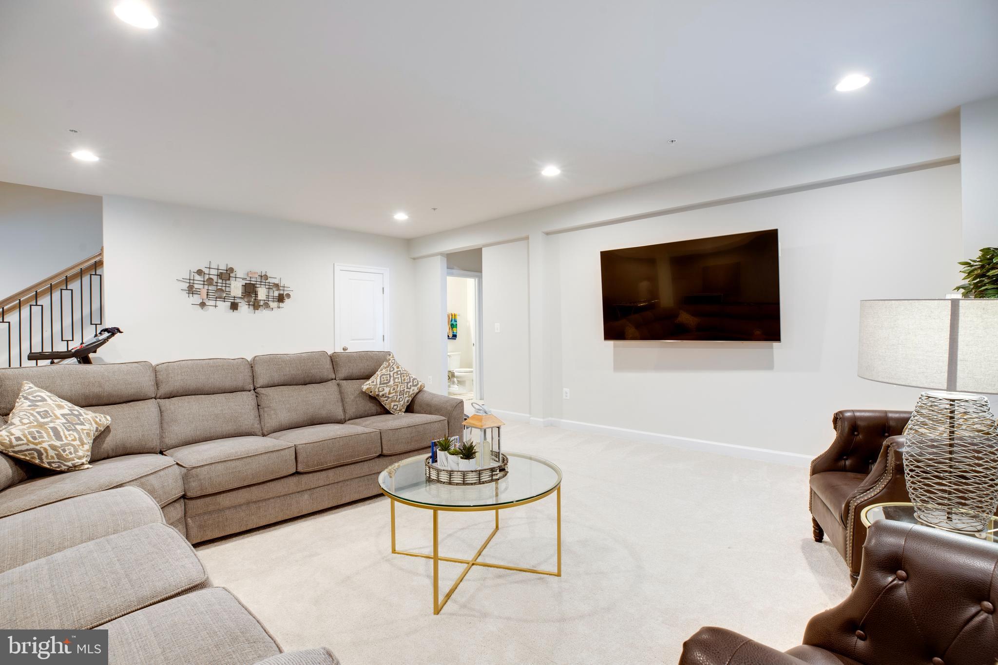 LAYTONSVILLE - Residential