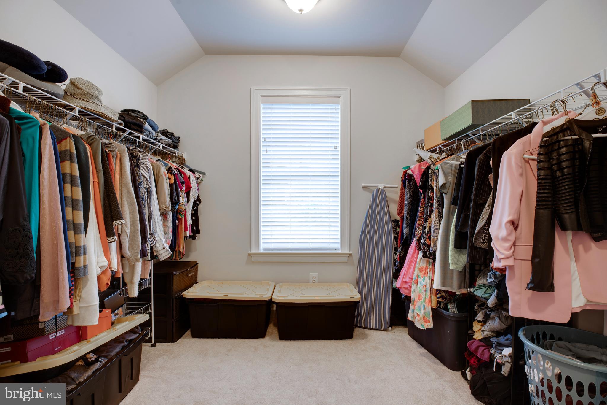 LAYTONSVILLE - Residential