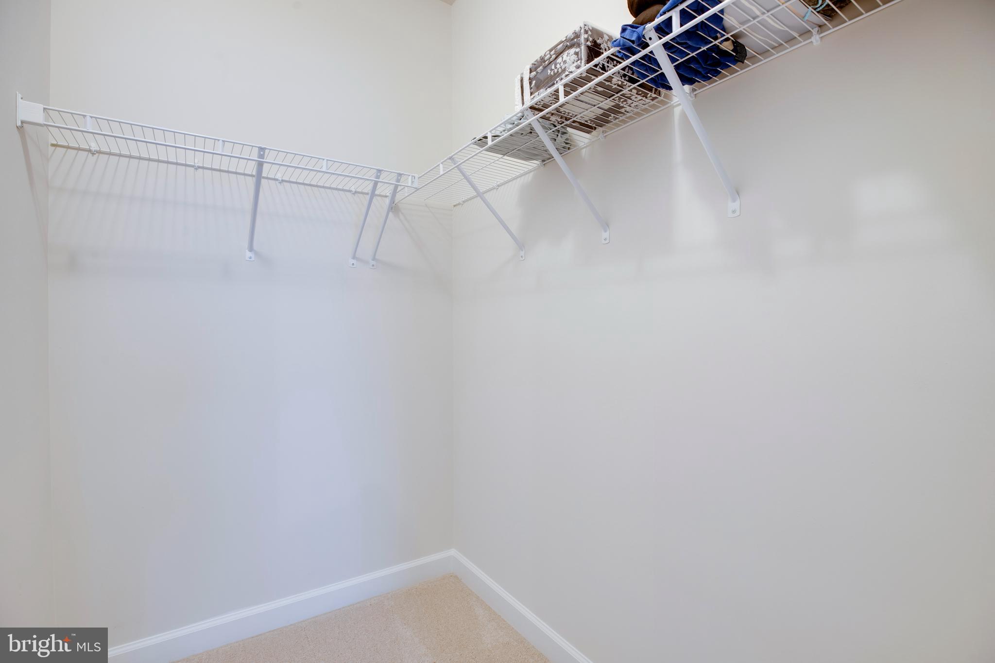 LAYTONSVILLE - Residential