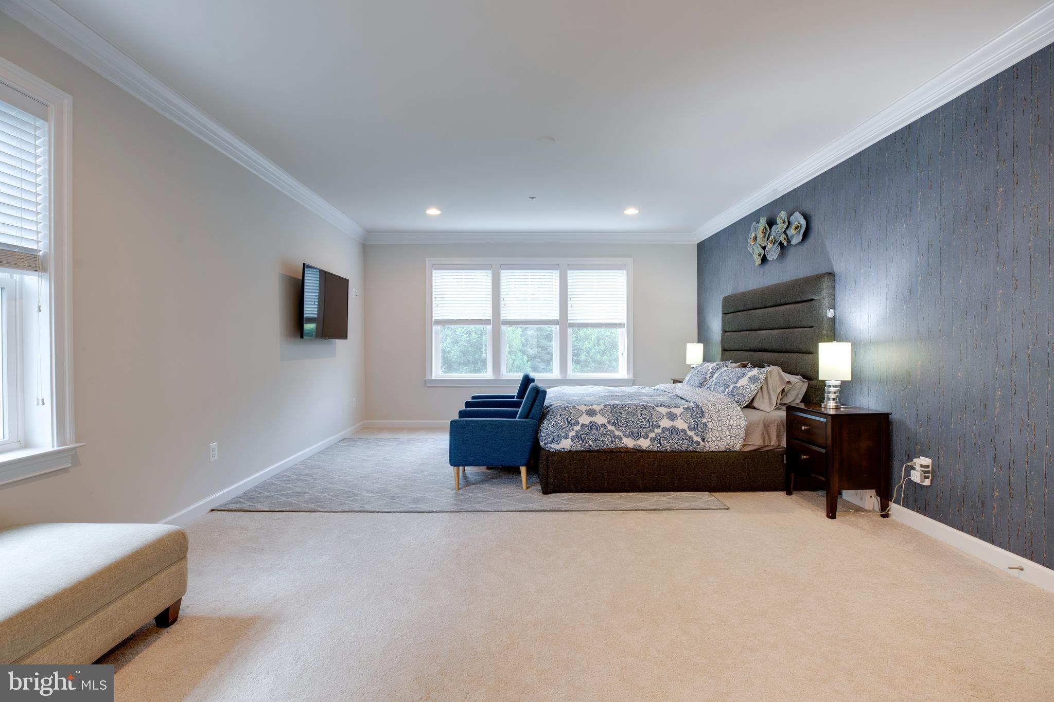 LAYTONSVILLE - Residential