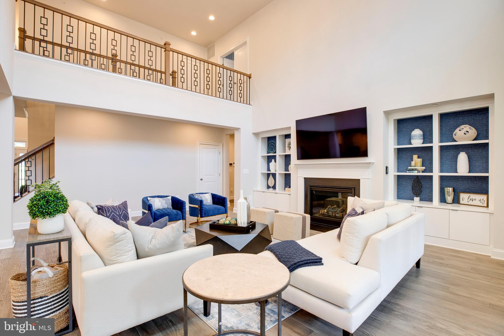 LAYTONSVILLE - Residential