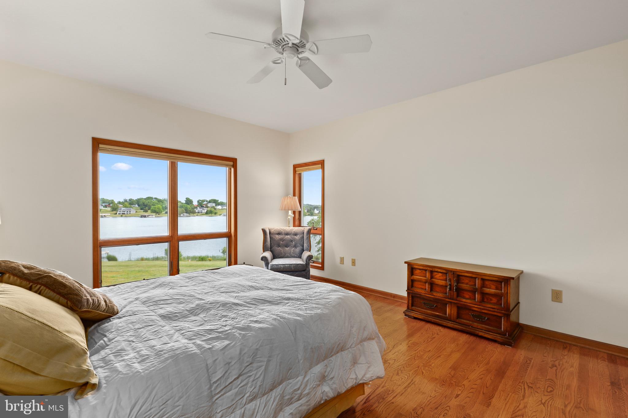 BELMONT SHORES - Residential