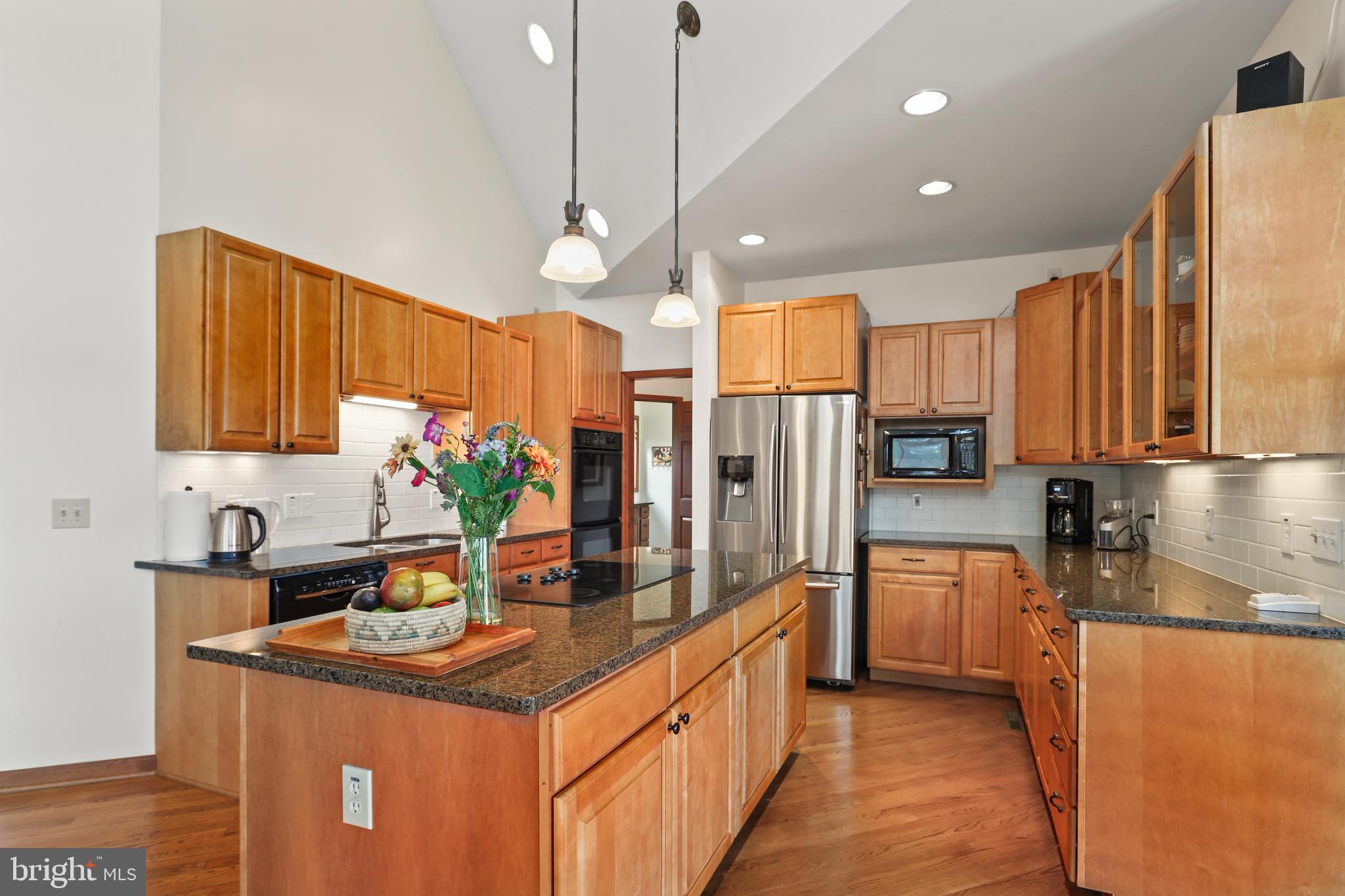 BELMONT SHORES - Residential