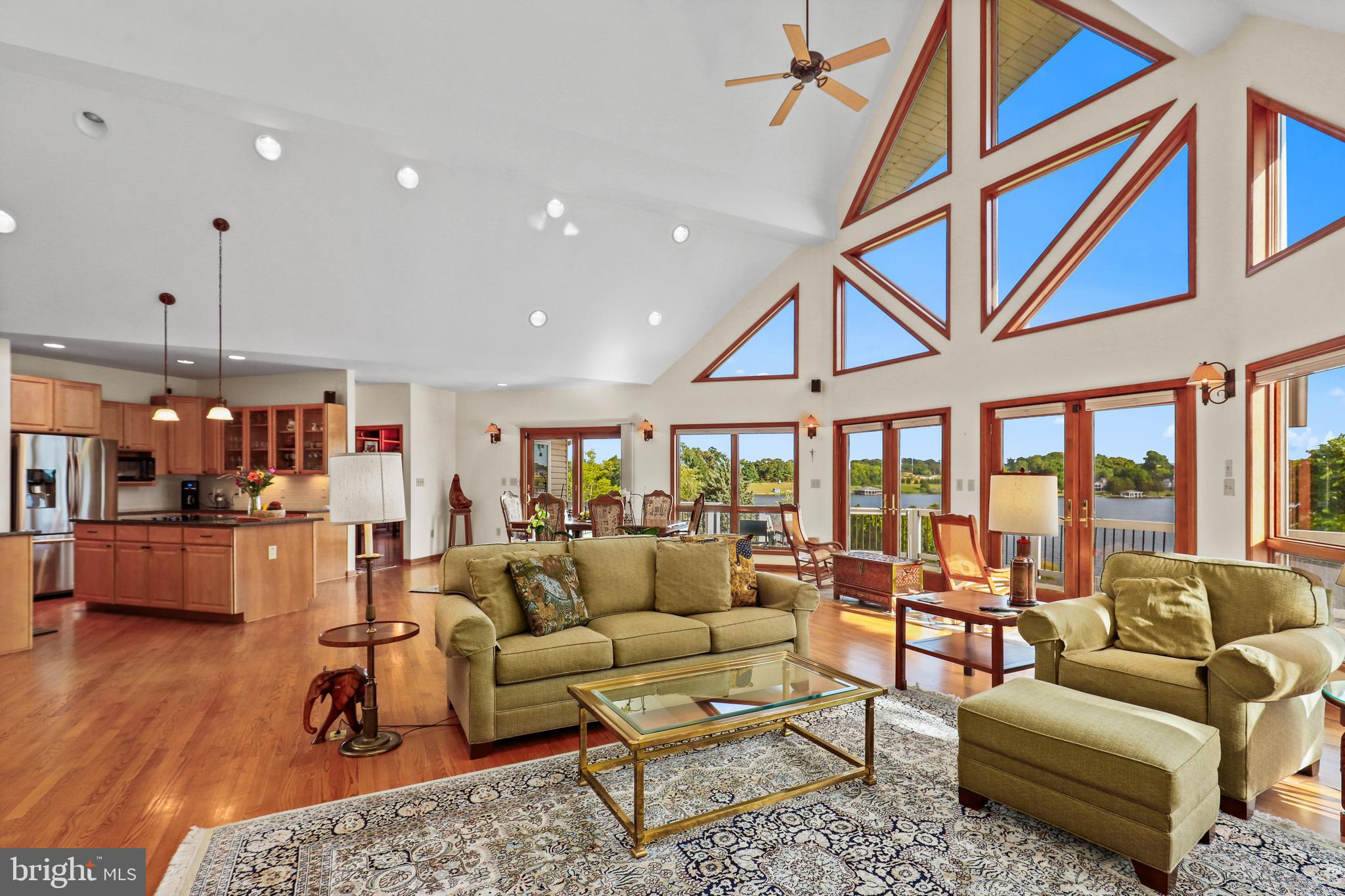 BELMONT SHORES - Residential