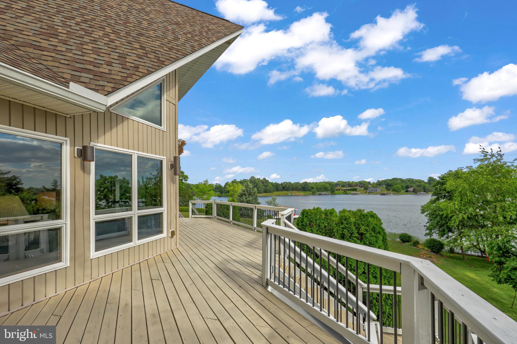 BELMONT SHORES - Residential