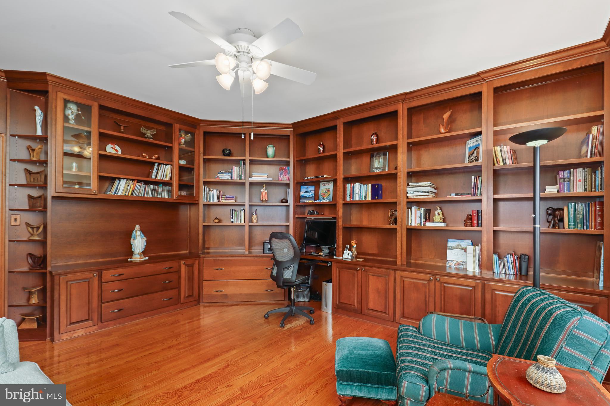 BELMONT SHORES - Residential