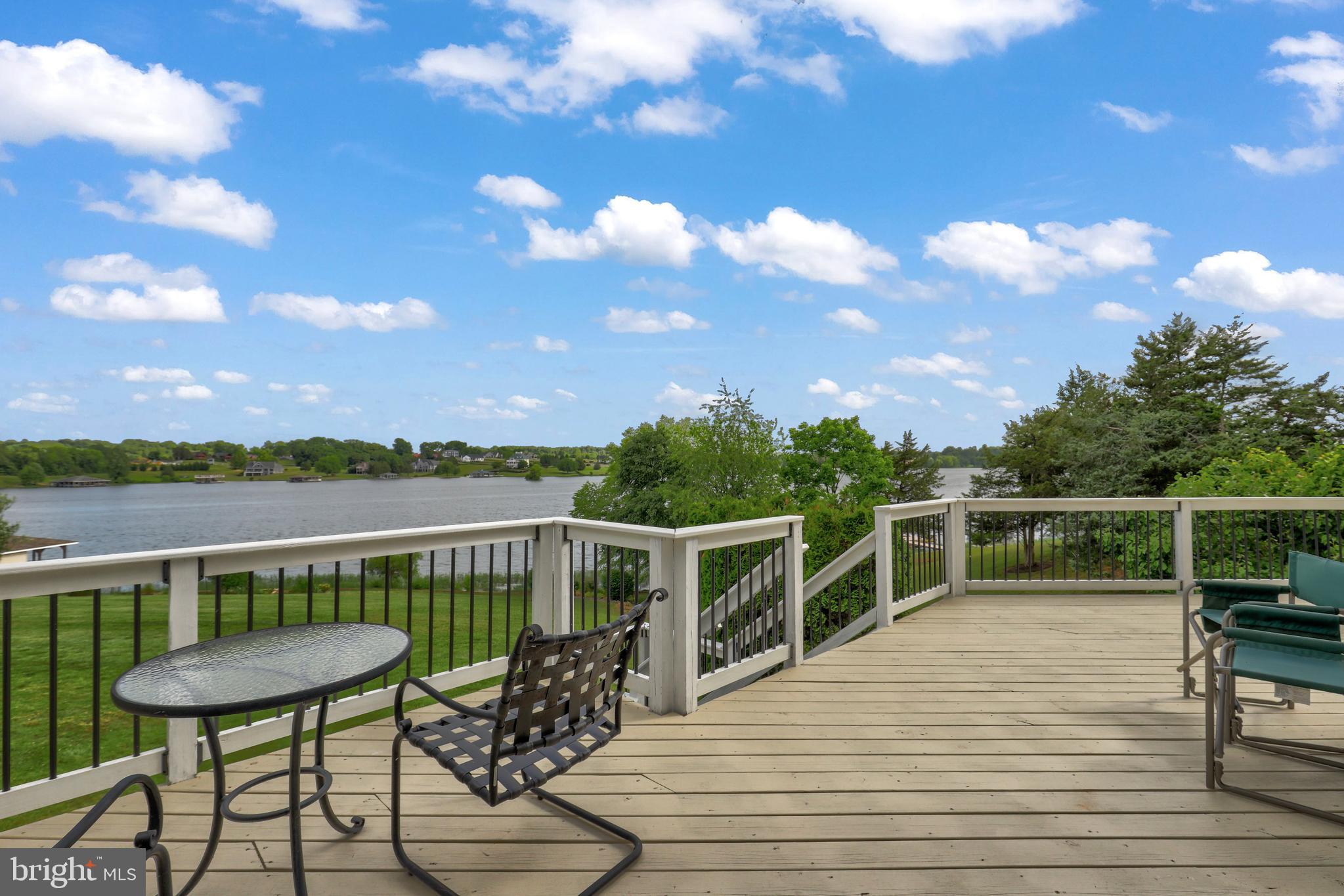 BELMONT SHORES - Residential