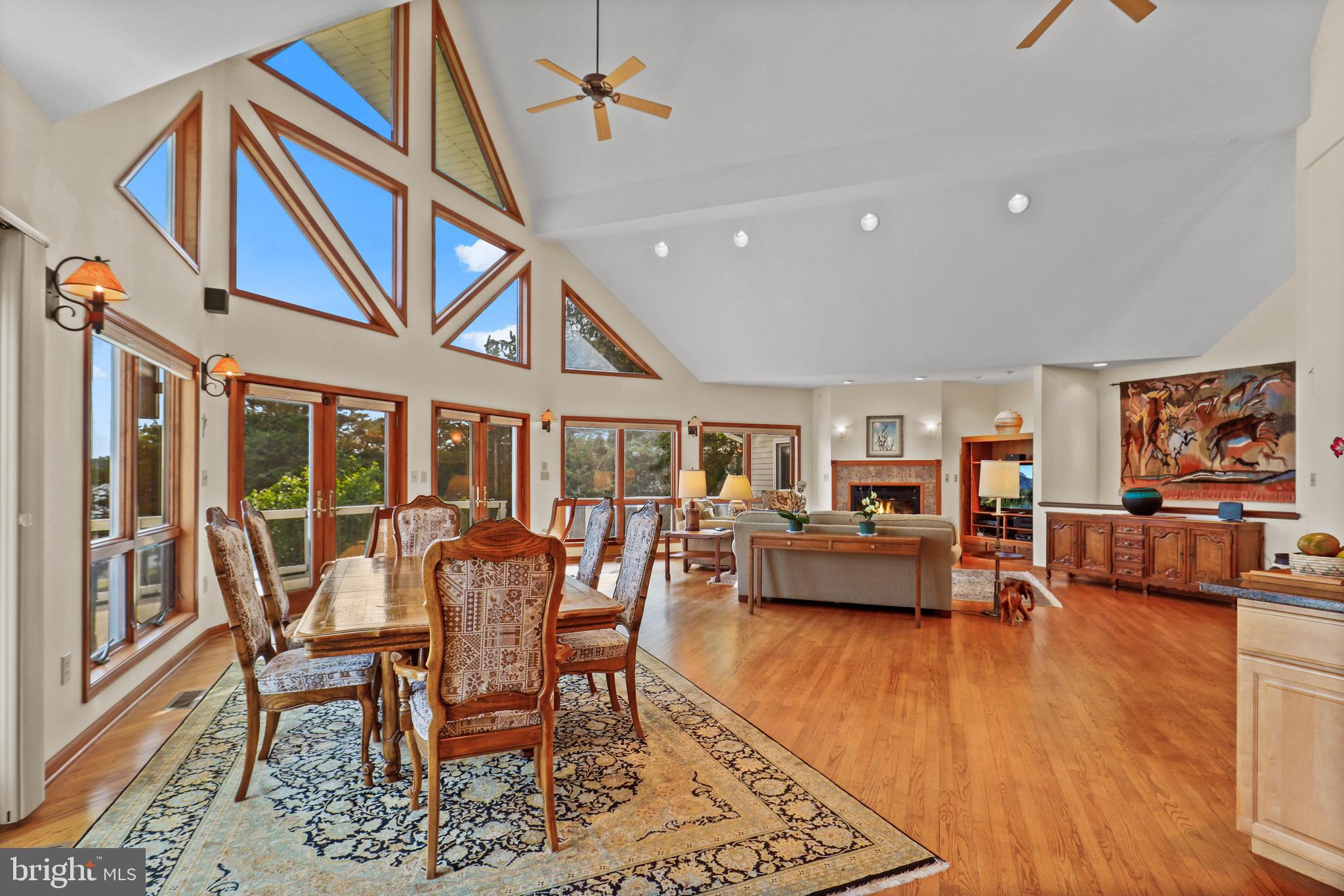 BELMONT SHORES - Residential