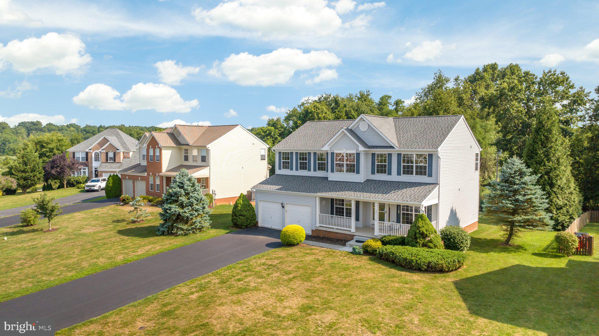 LOCUST HILL - Residential