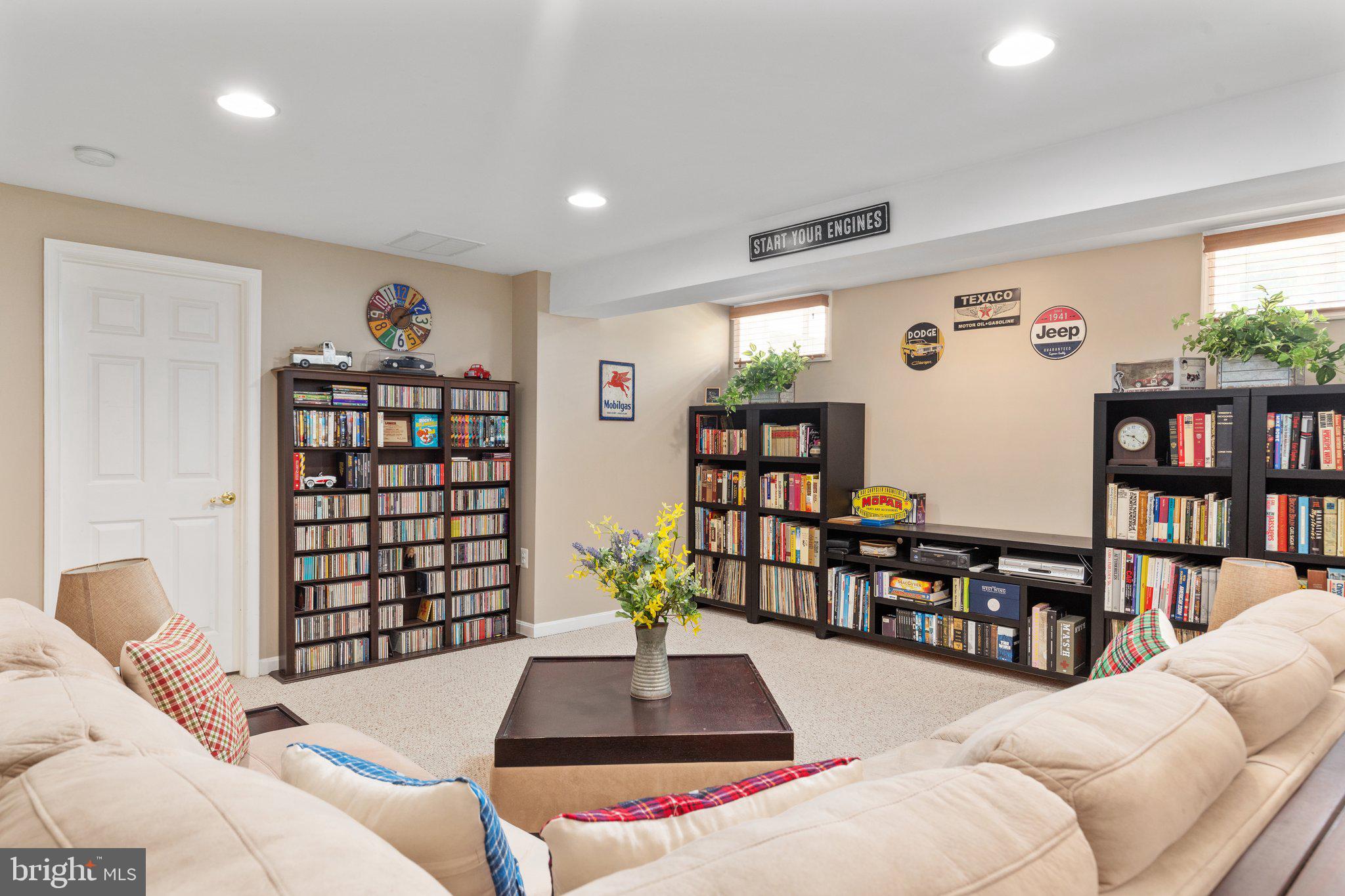 LOCUST HILL - Residential