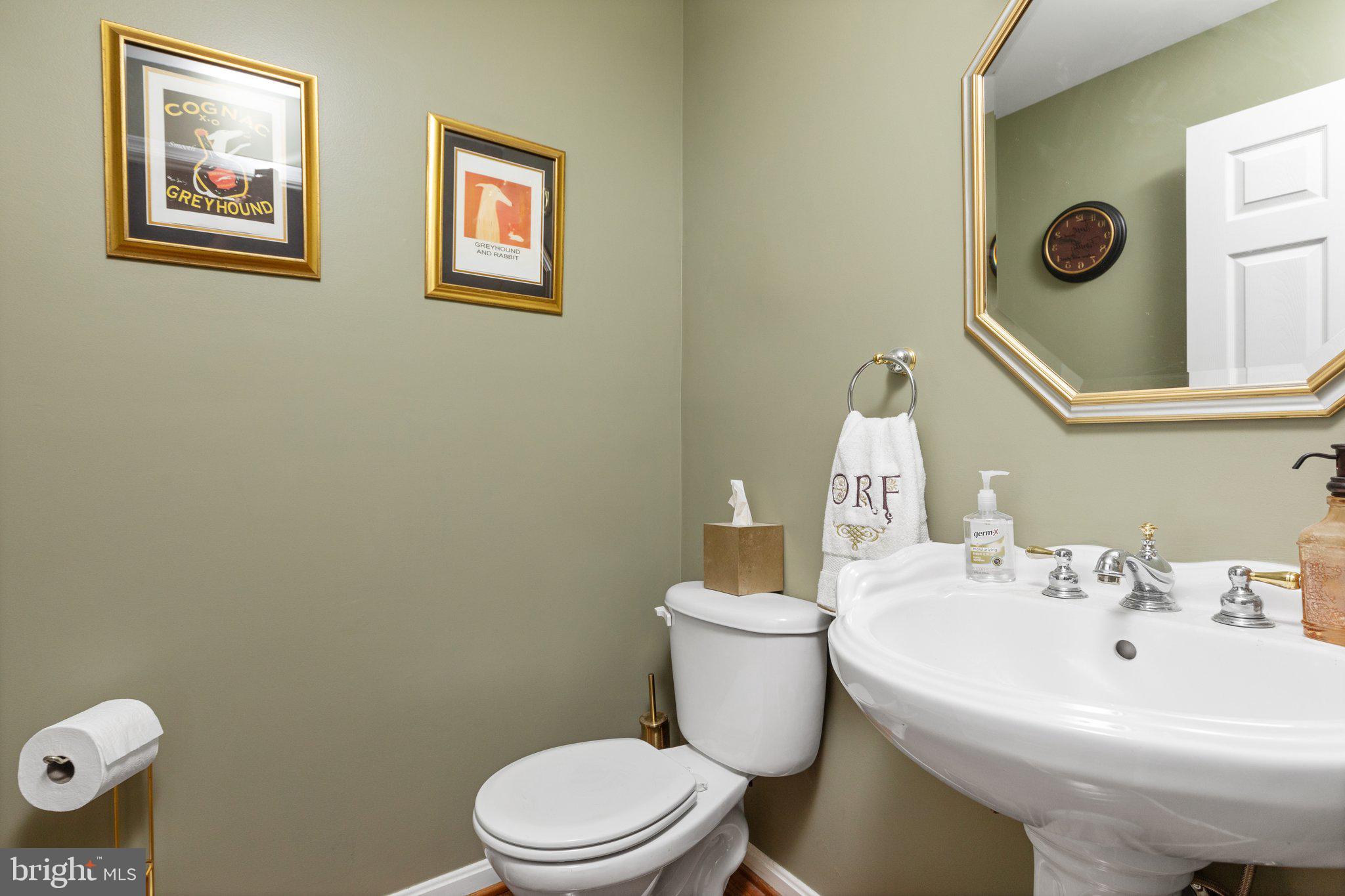 LOCUST HILL - Residential