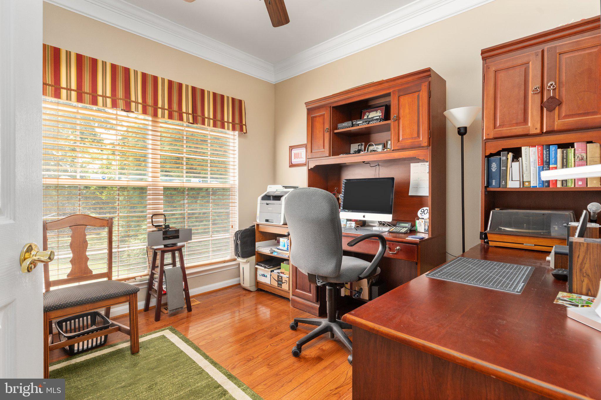 LOCUST HILL - Residential