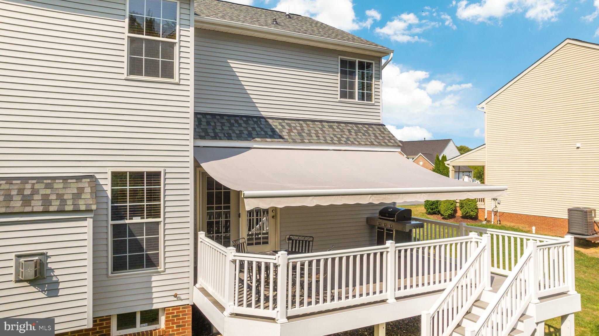 LOCUST HILL - Residential