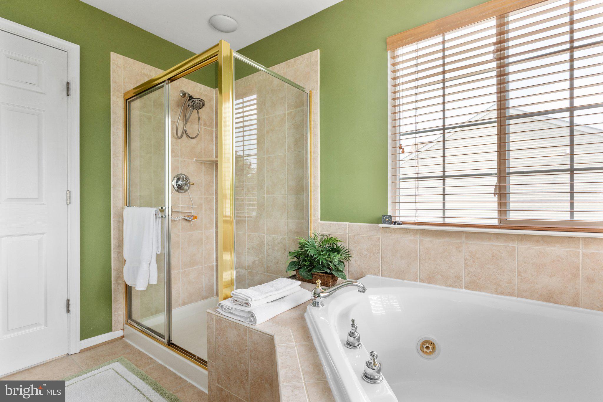 LOCUST HILL - Residential