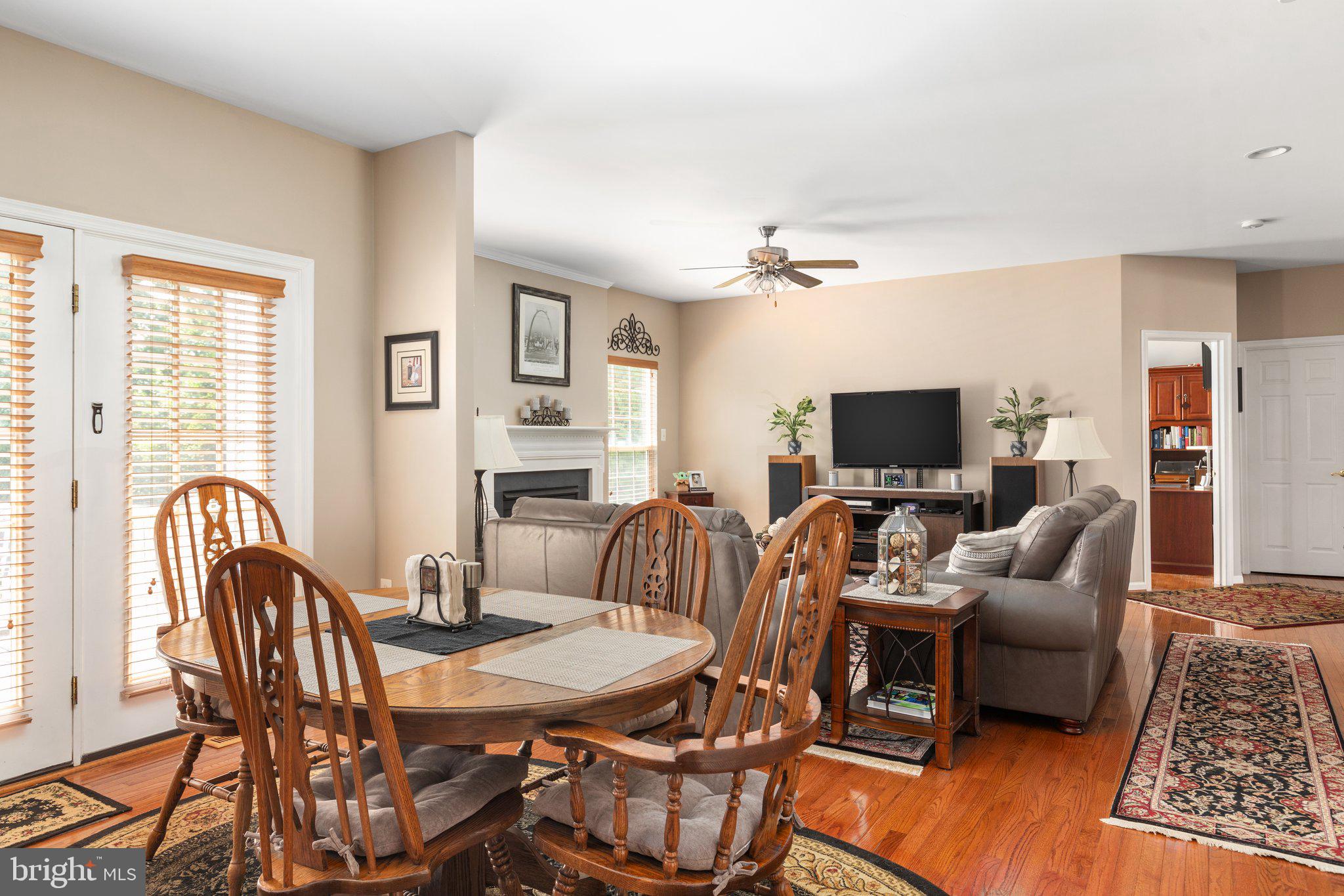 LOCUST HILL - Residential