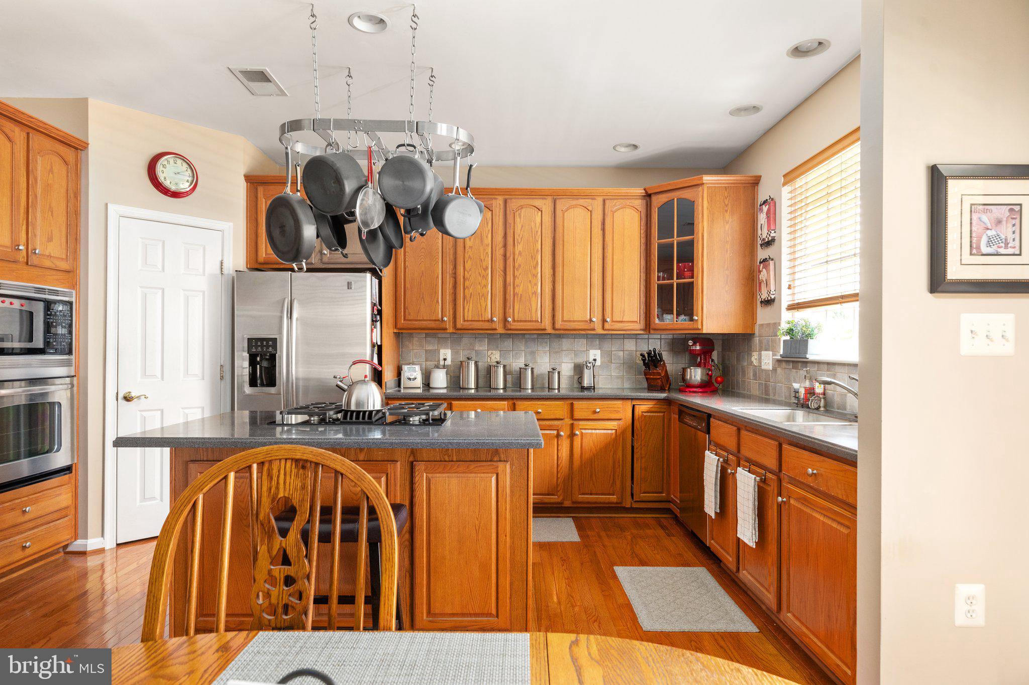 LOCUST HILL - Residential