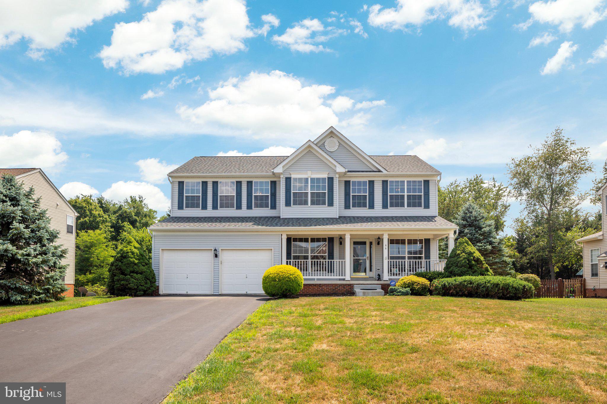 LOCUST HILL - Residential