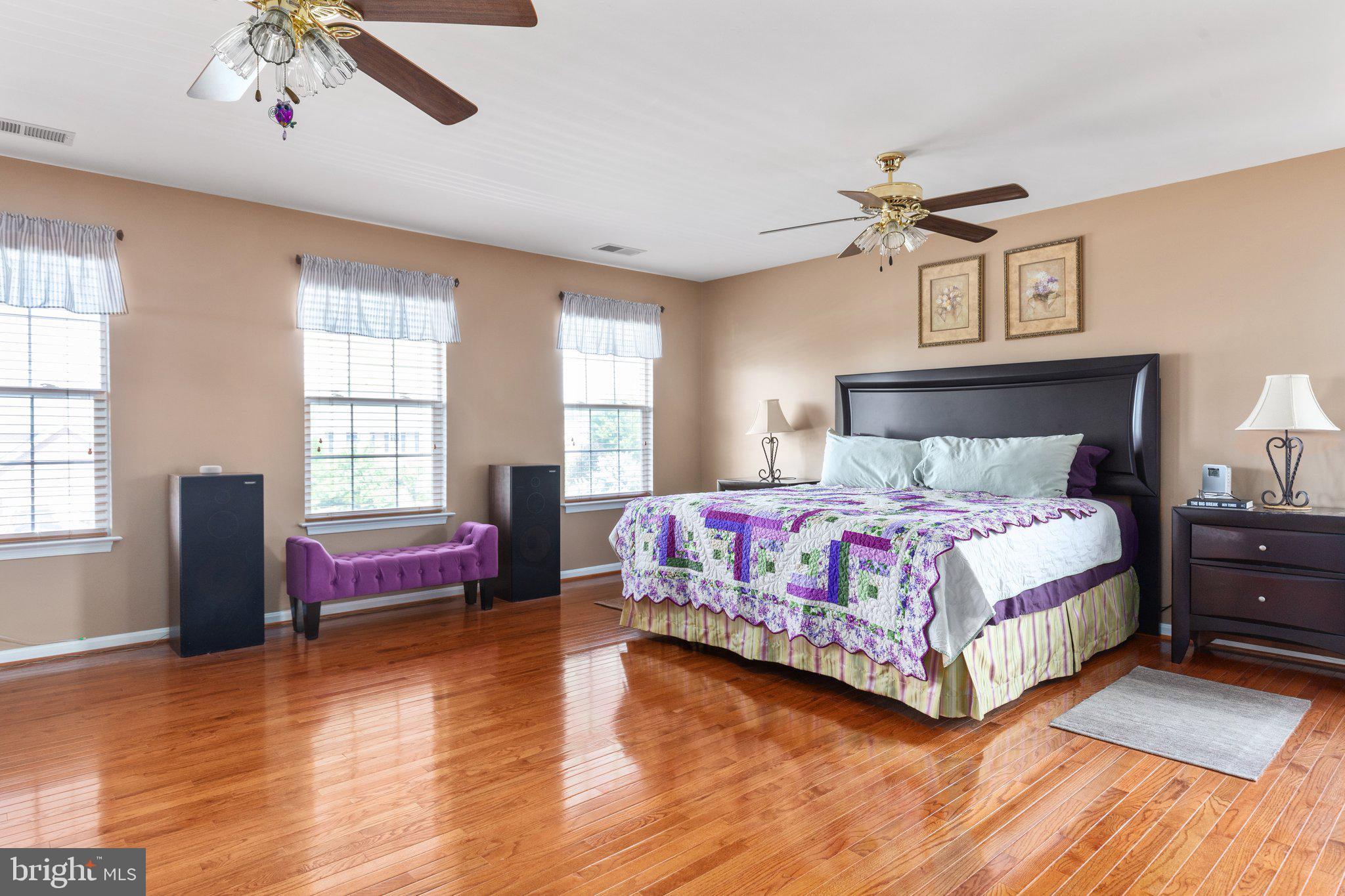 LOCUST HILL - Residential