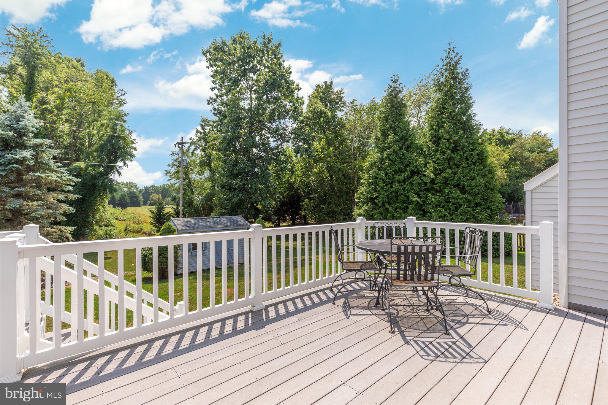 LOCUST HILL - Residential