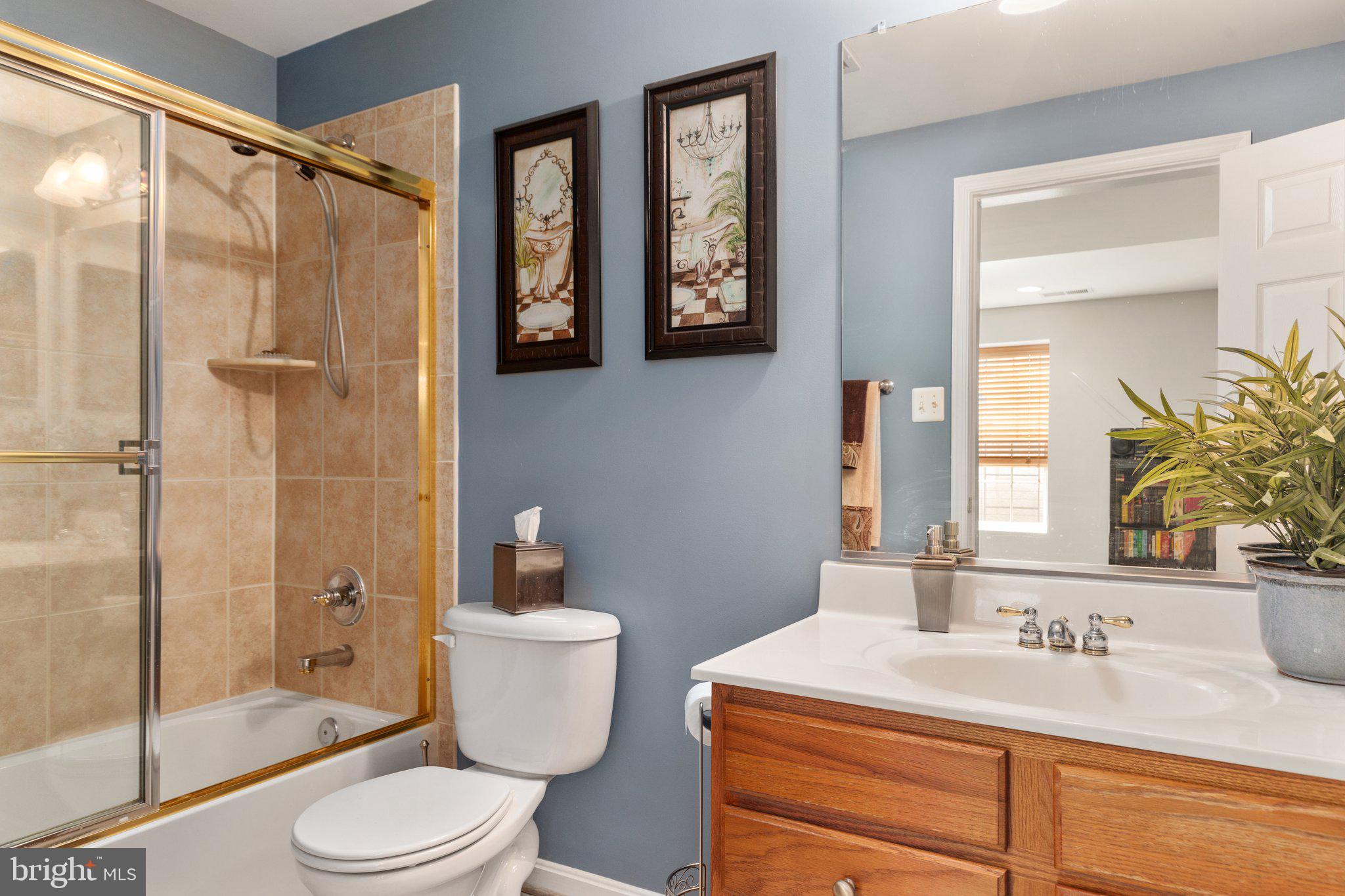 LOCUST HILL - Residential