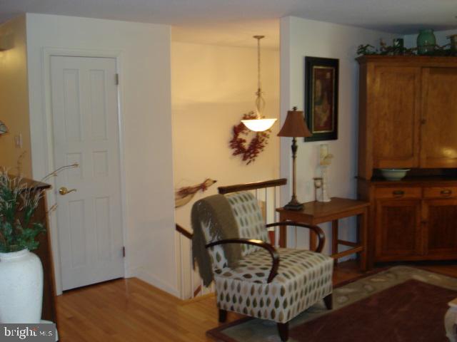 COLONIAL HEIGHTS - Residential