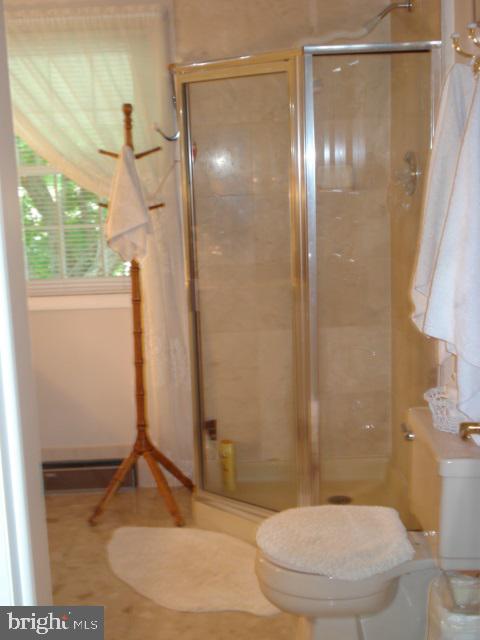 COLONIAL HEIGHTS - Residential