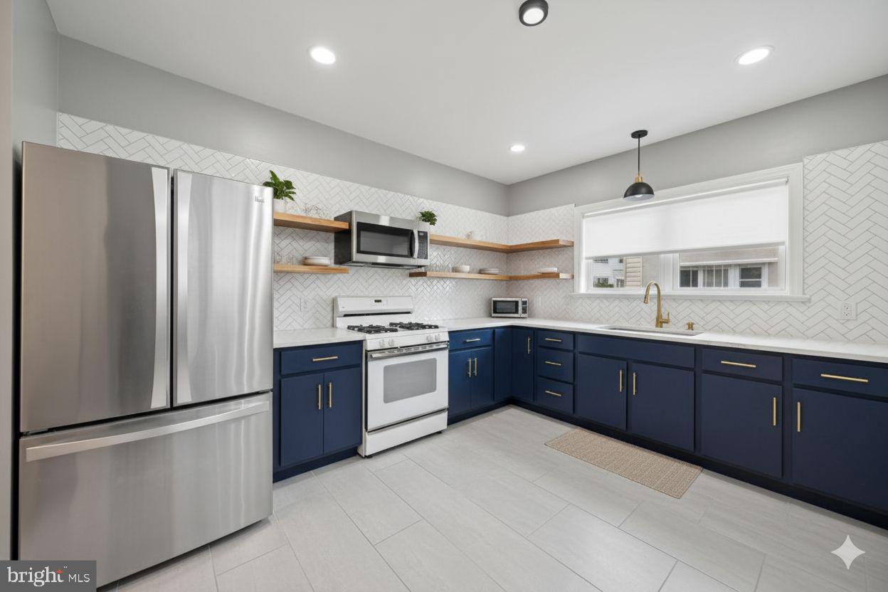 PASSYUNK SQUARE - Residential