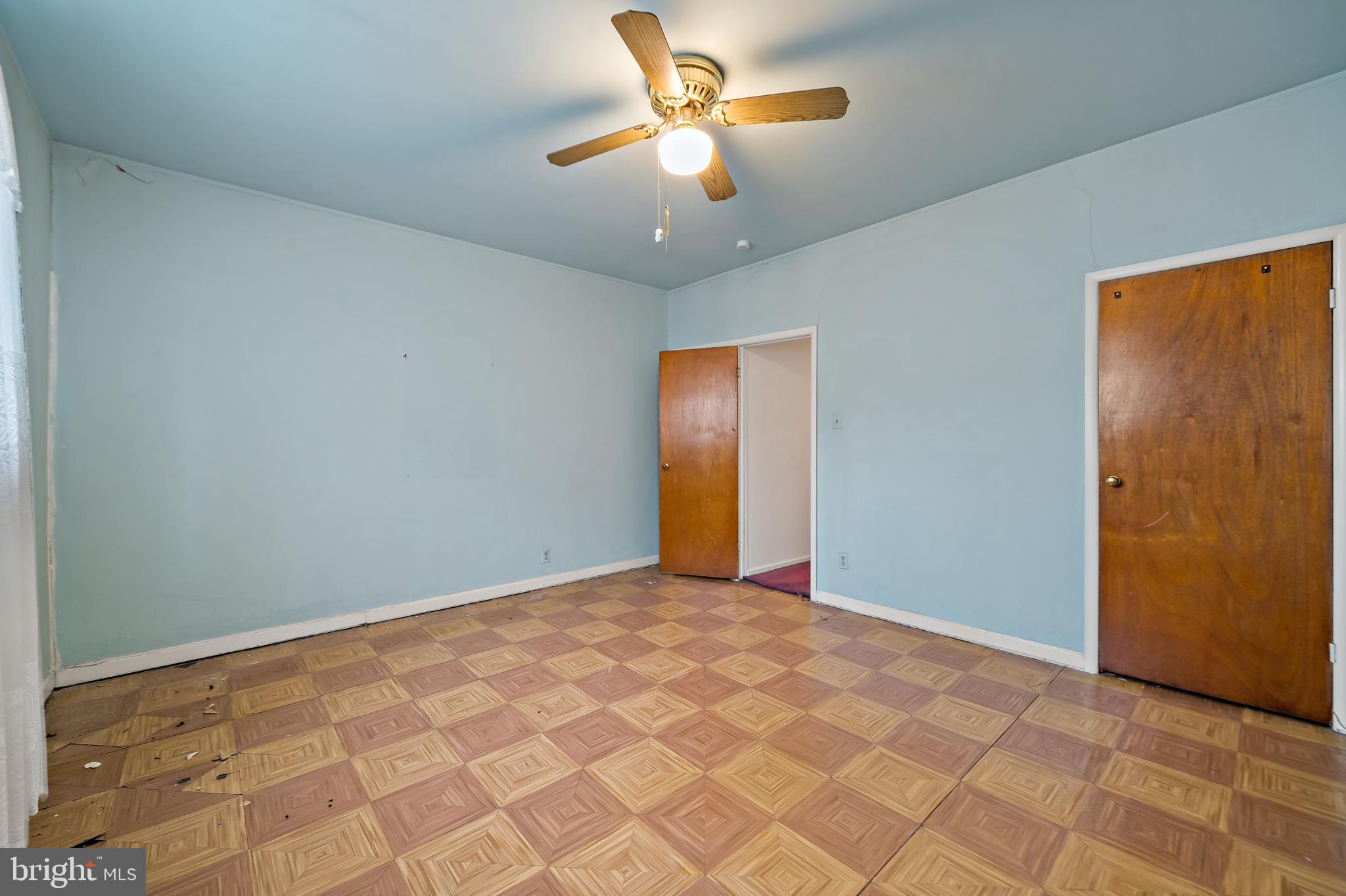 PASSYUNK SQUARE - Residential