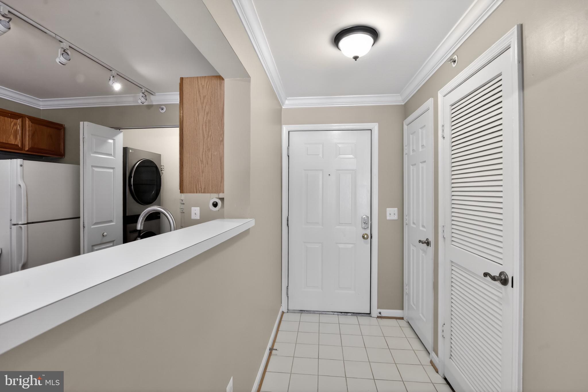 PROSPECT COVE AT LAKESID - Residential