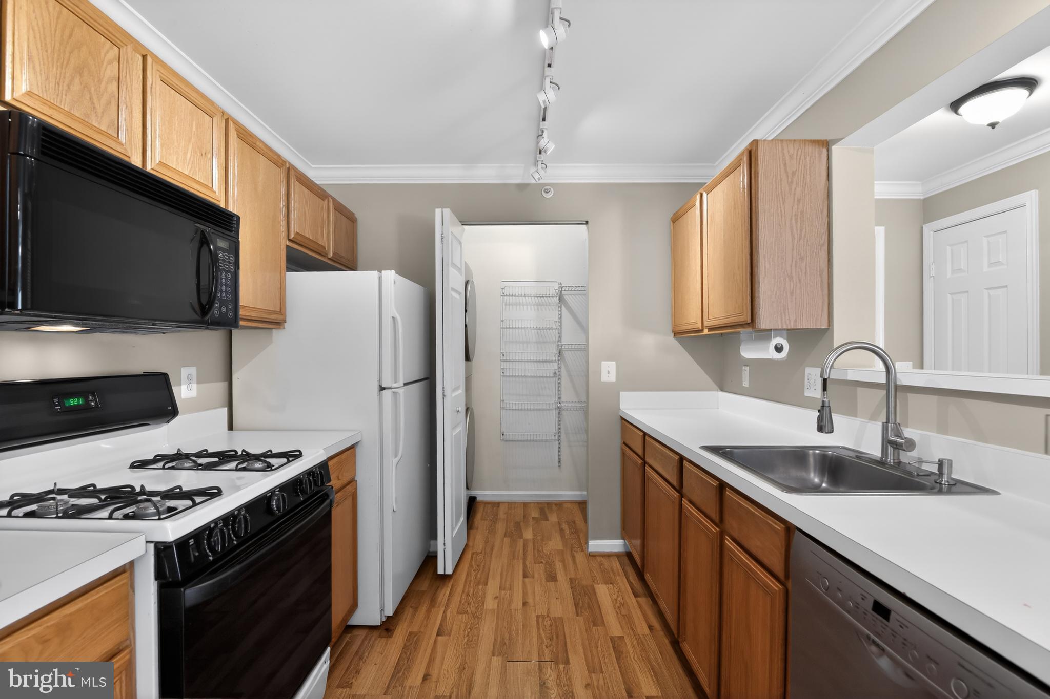 PROSPECT COVE AT LAKESID - Residential