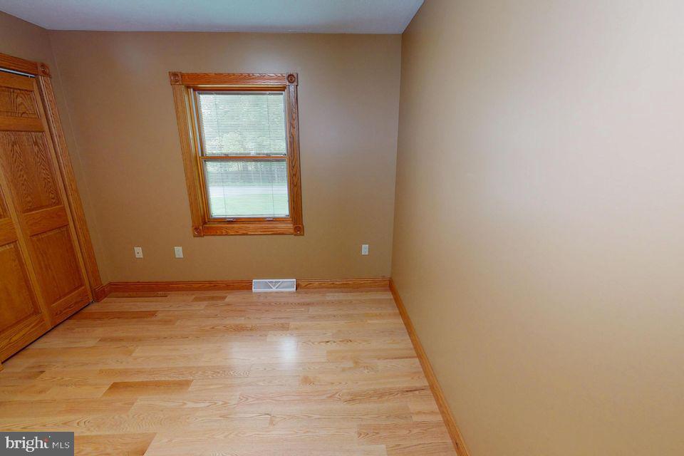 TREASURE LAKE - Residential