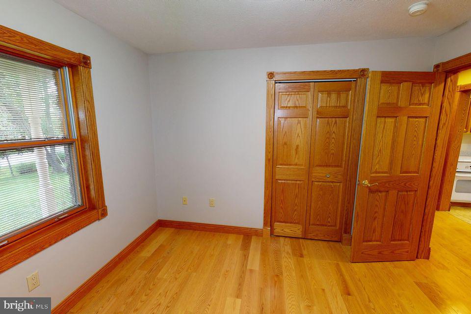 TREASURE LAKE - Residential