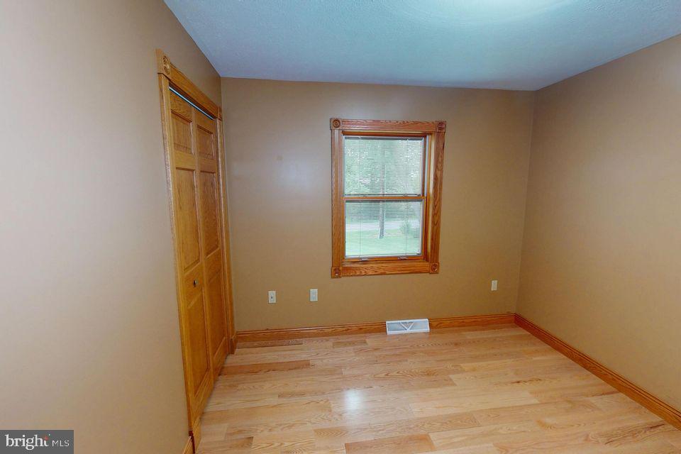 TREASURE LAKE - Residential