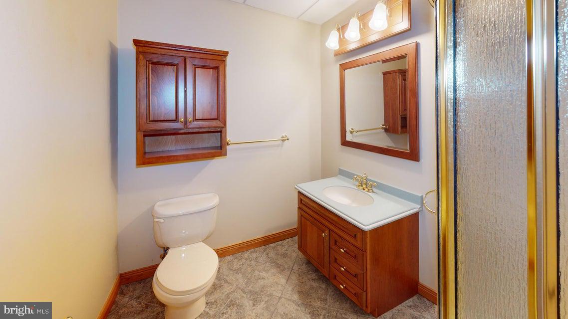 TREASURE LAKE - Residential