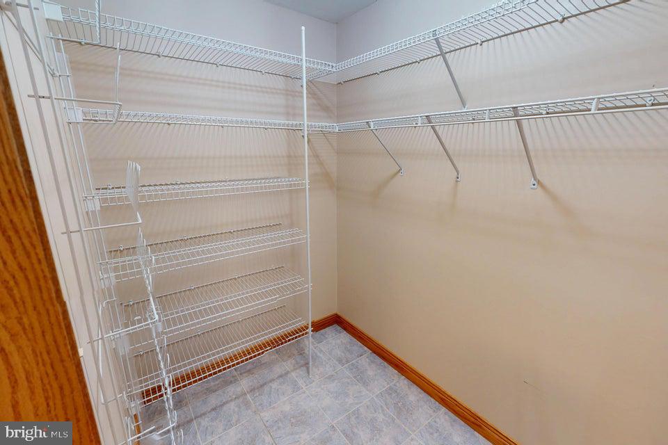 TREASURE LAKE - Residential