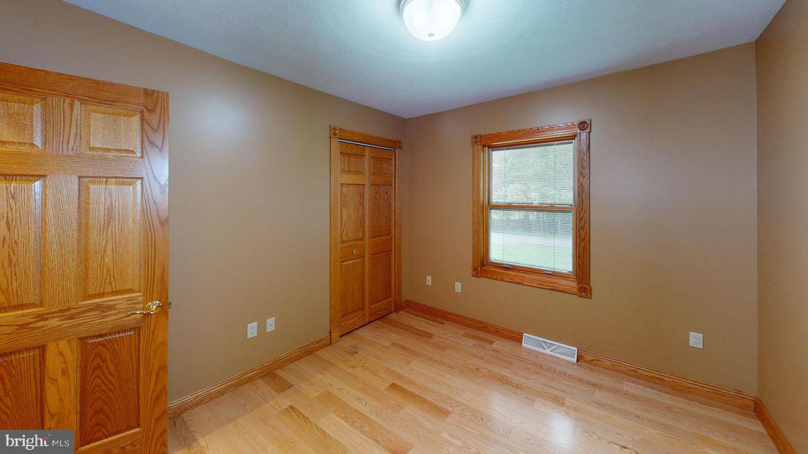 TREASURE LAKE - Residential