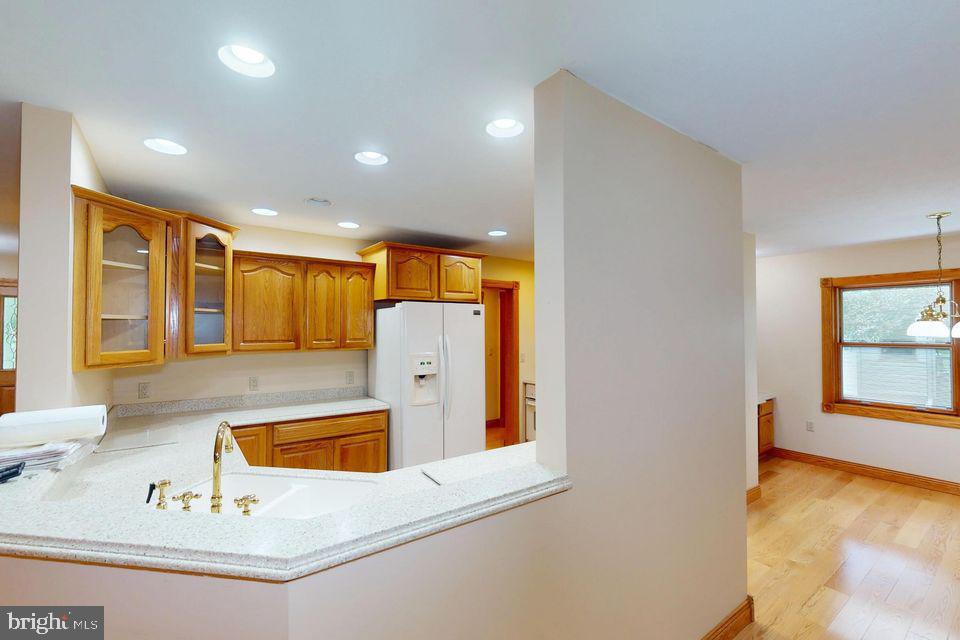 TREASURE LAKE - Residential