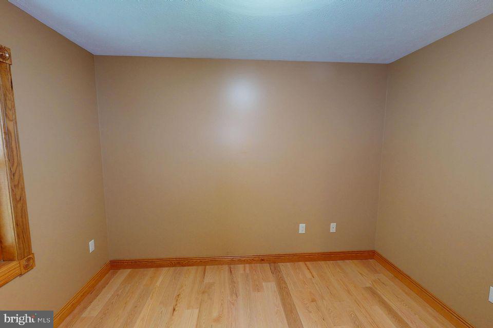 TREASURE LAKE - Residential