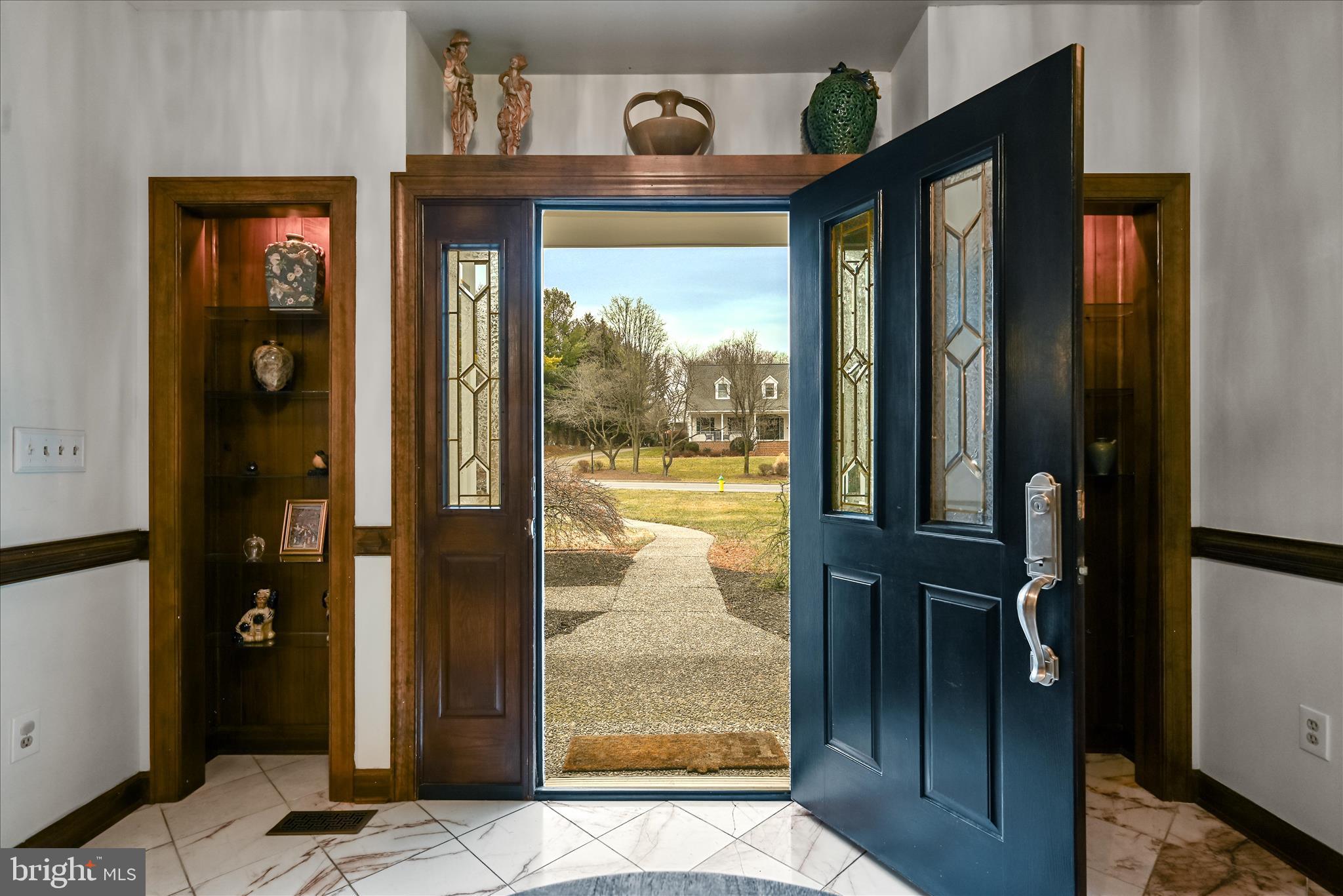 819 ARMISTEAD STREET