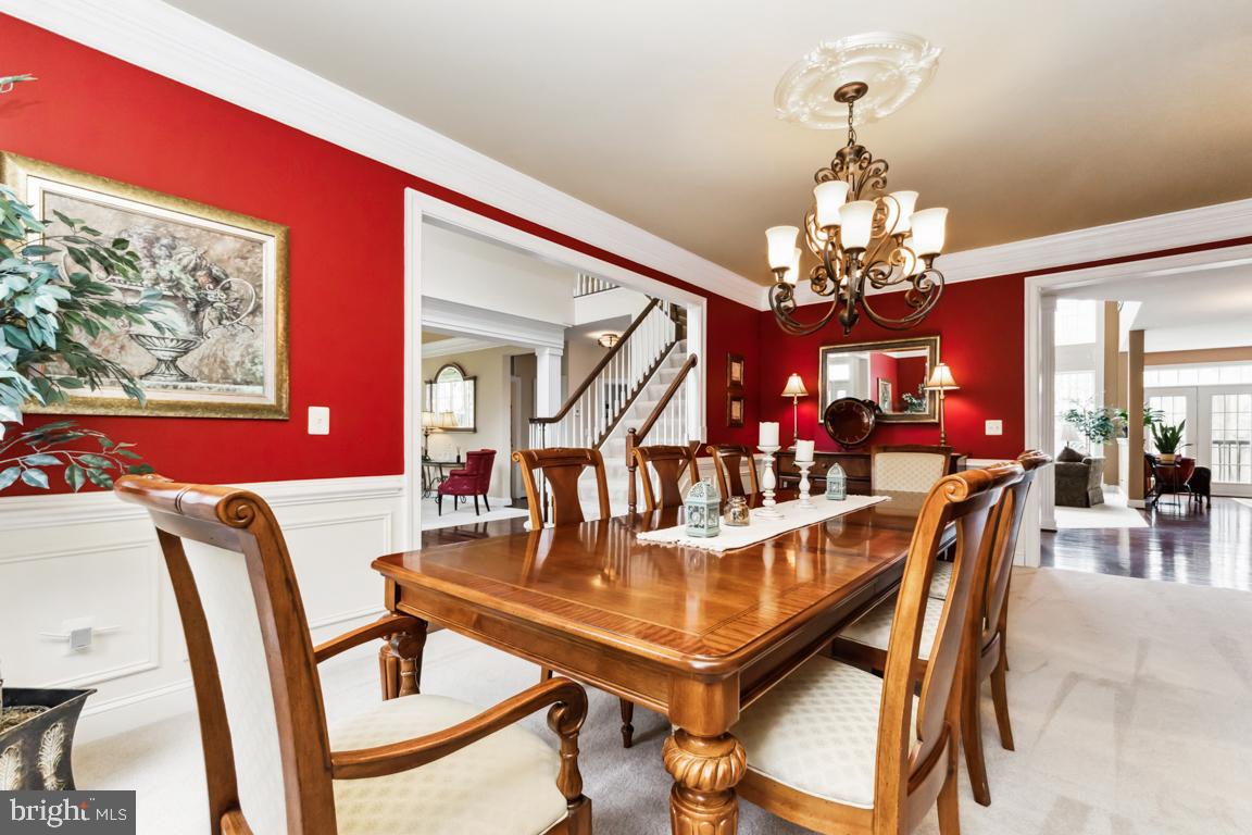 SHANNON'S WAY - Residential