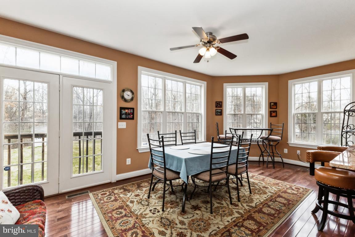 SHANNON'S WAY - Residential