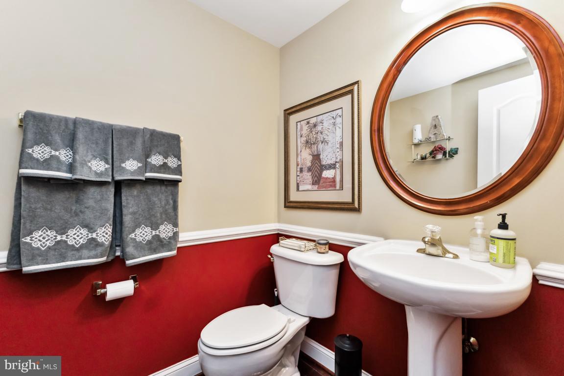 SHANNON'S WAY - Residential