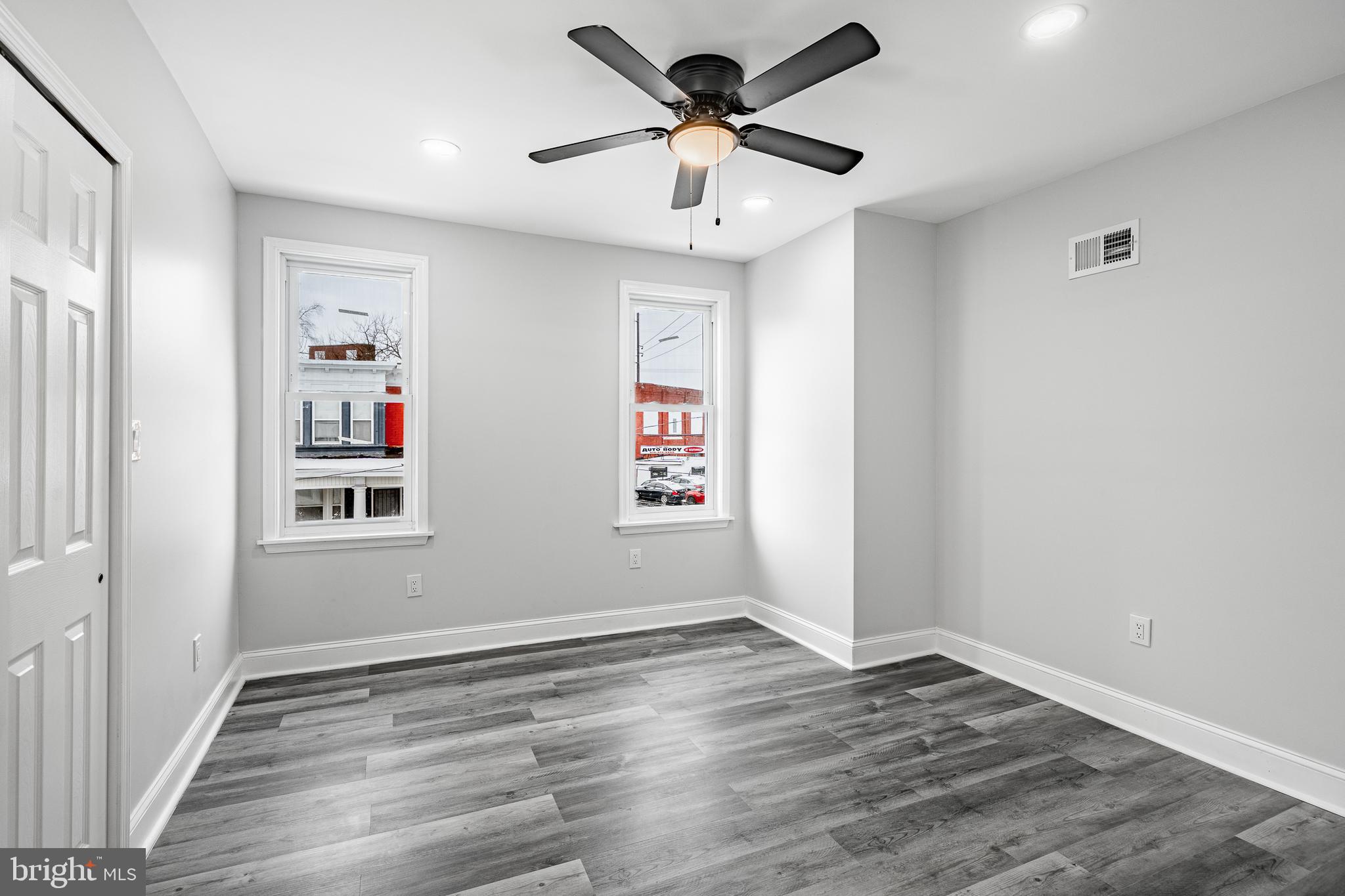 KINGSESSING - Residential