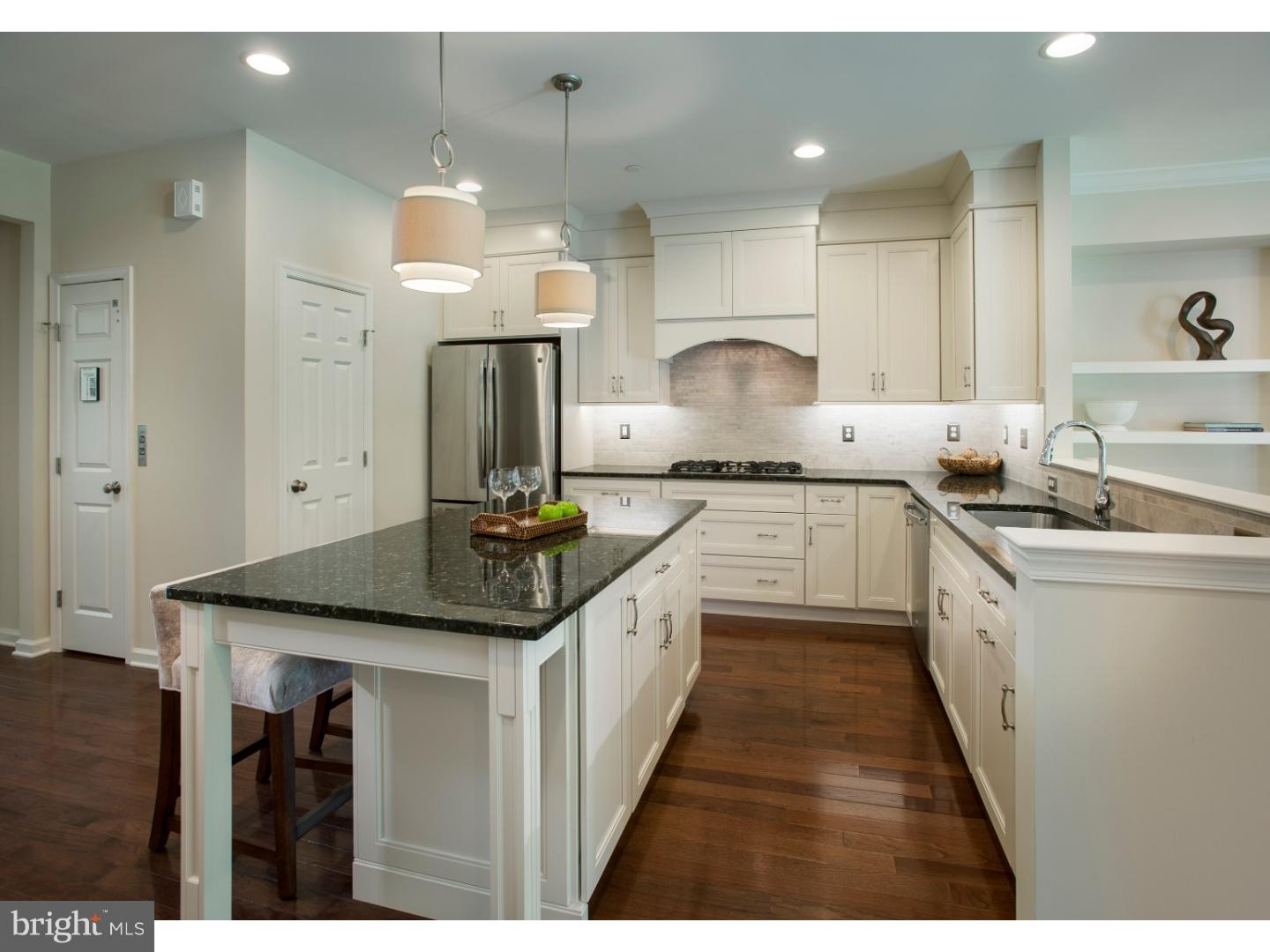 WALNUT WALK - Residential