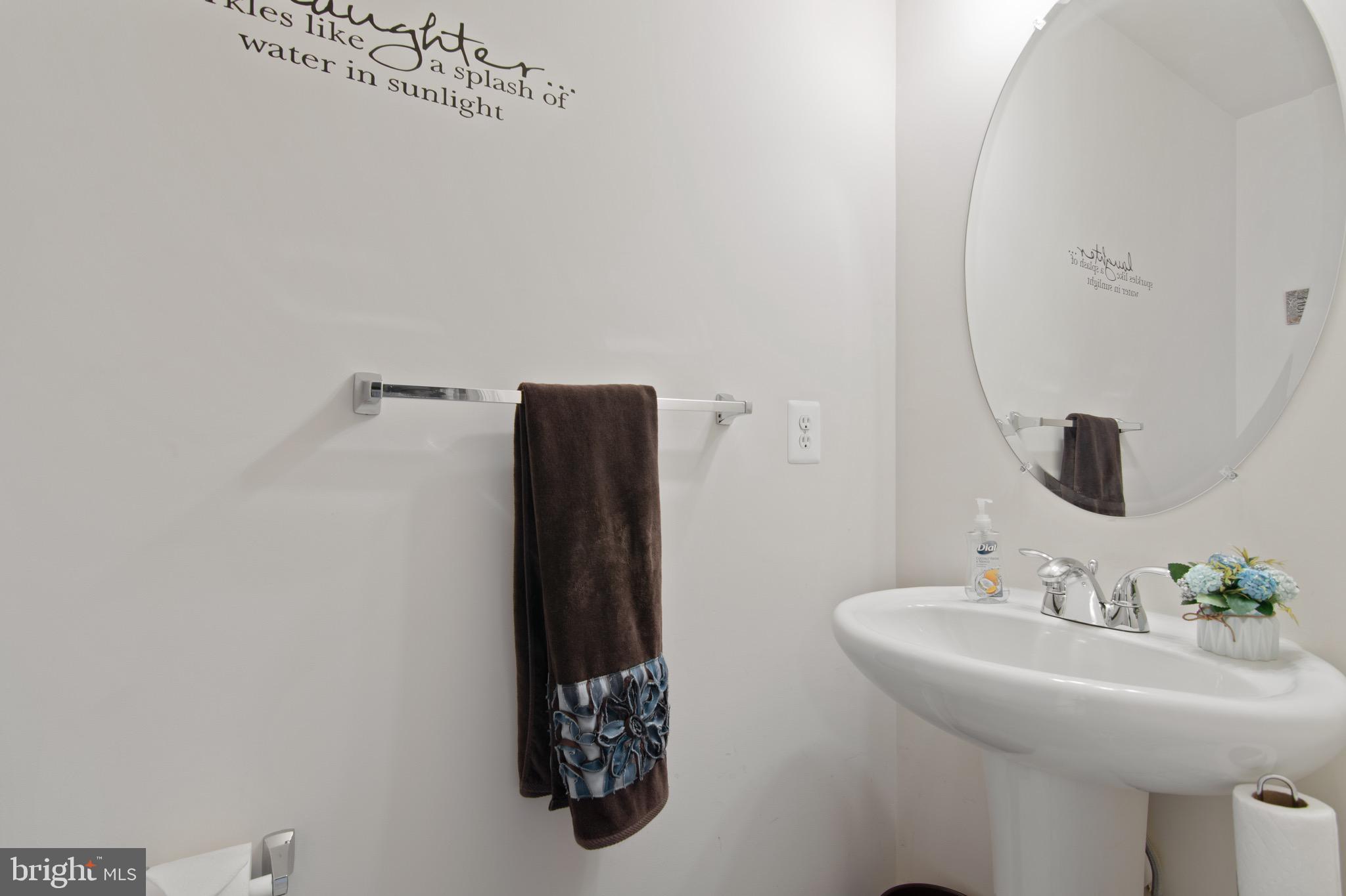 RIVER OAKS - Residential